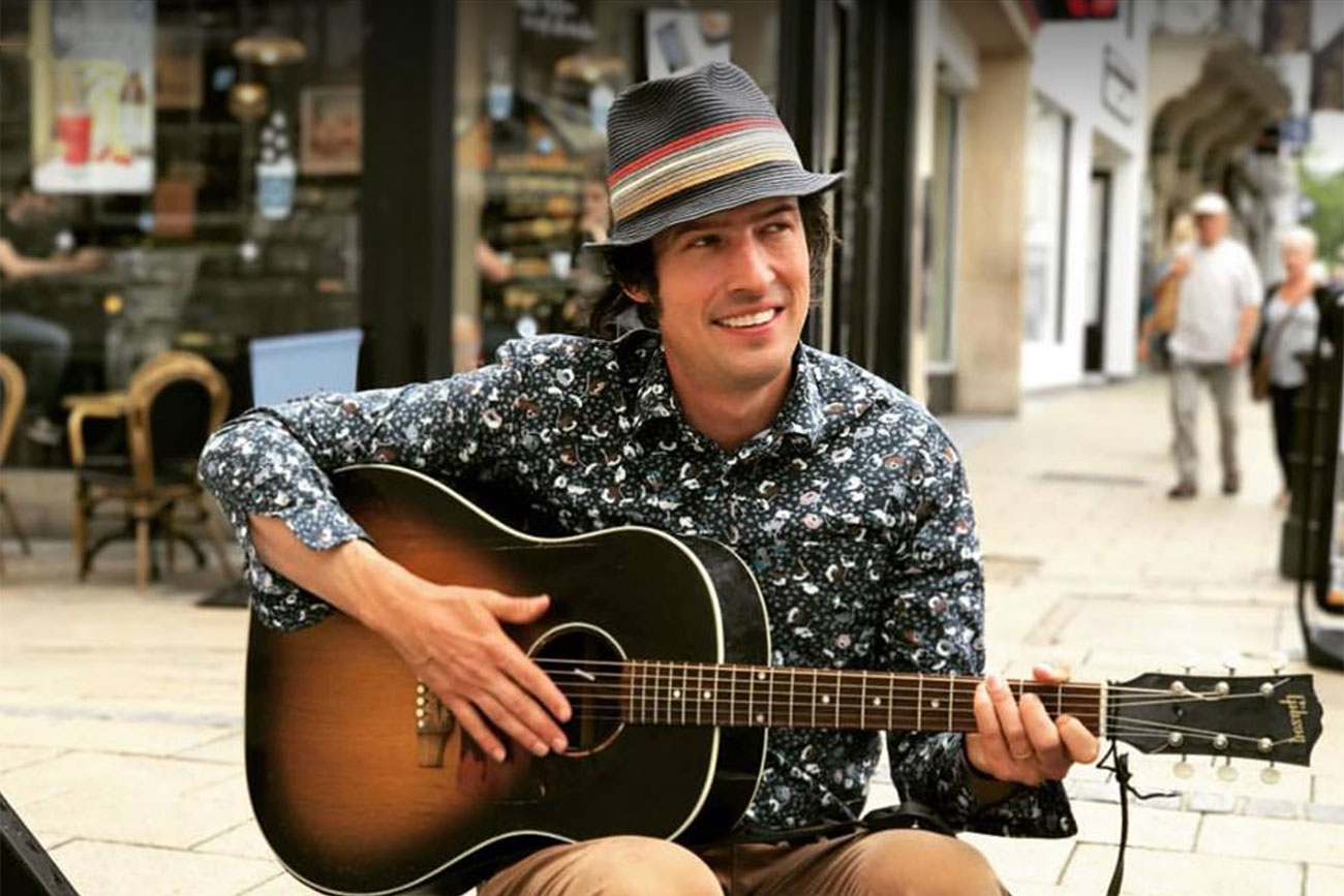 Shock and sadness at the death of much-loved musician and York busker