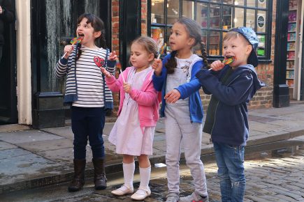 Young stars shine in Shambles film shoot – video and pix