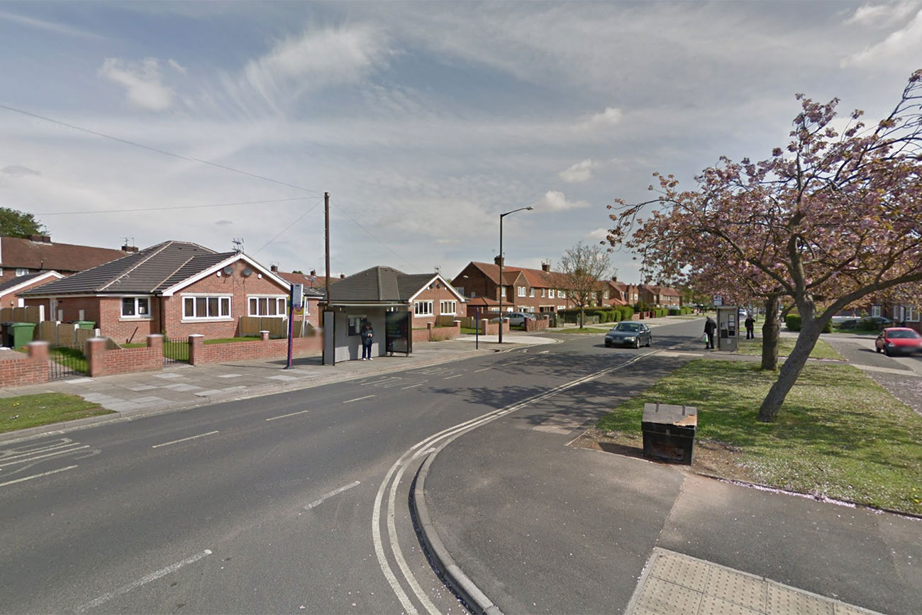 Paramedics have to treat York boy, 16, after gang attack him and steal his bike