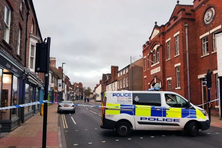 Man suffers serious injuries in street attack