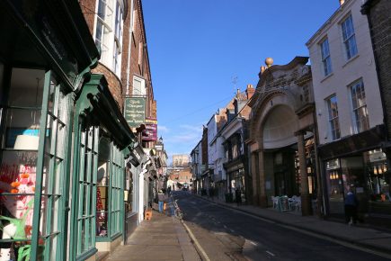 Call to ban cars from Fossgate for good