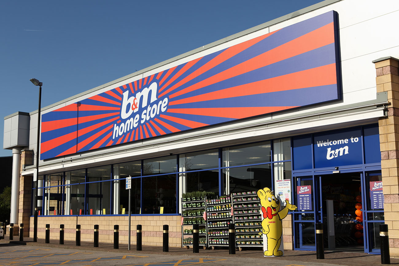 Firefighters to officially open new B&M store – yards from the one that burned down