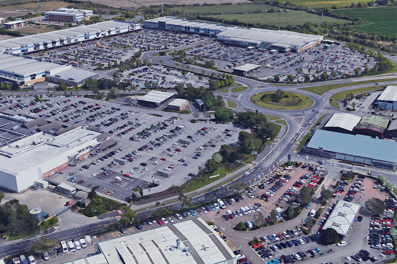 Driver hurt as cars chase each other round York shopping centre