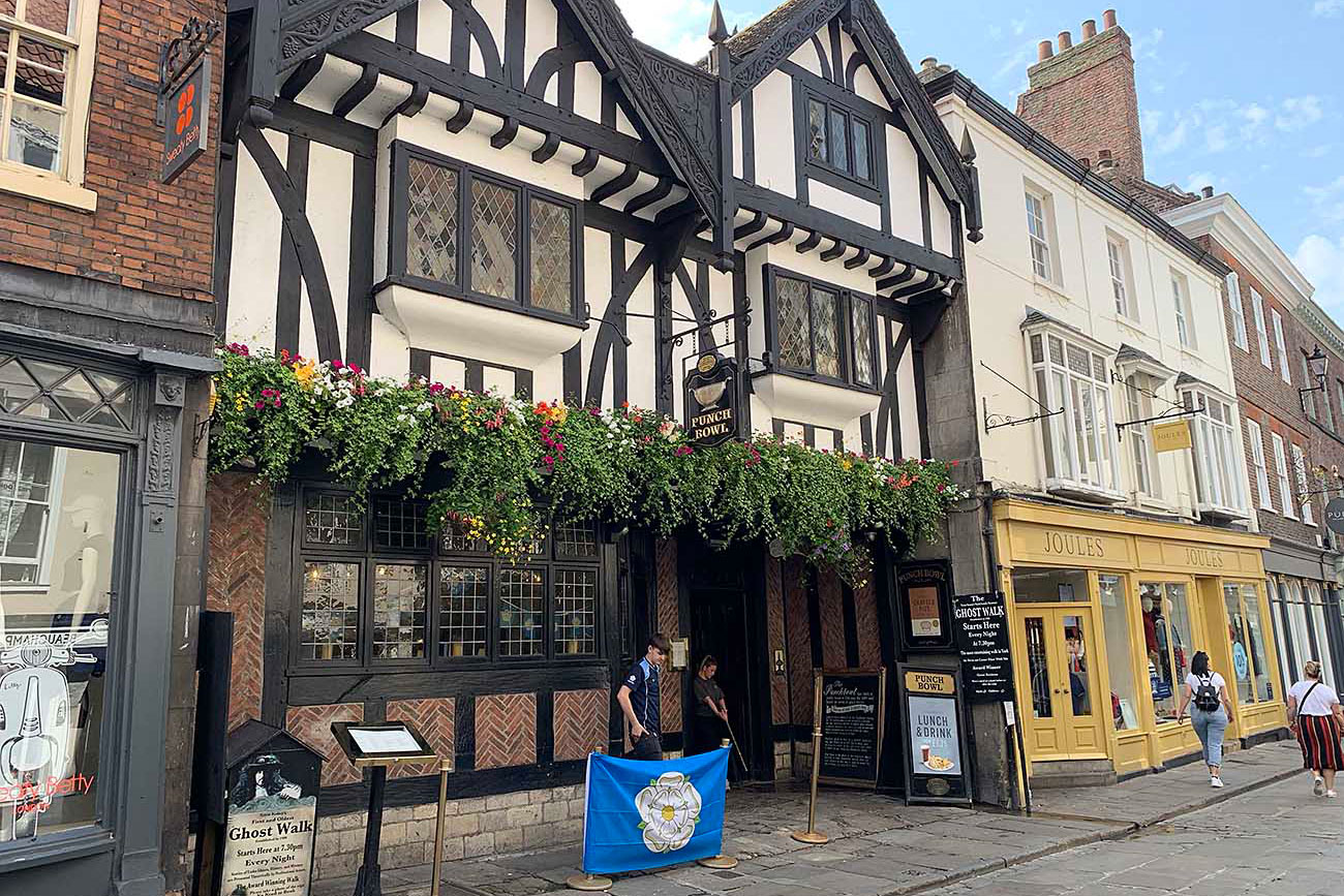 Historic York pub to close for refurbishment
