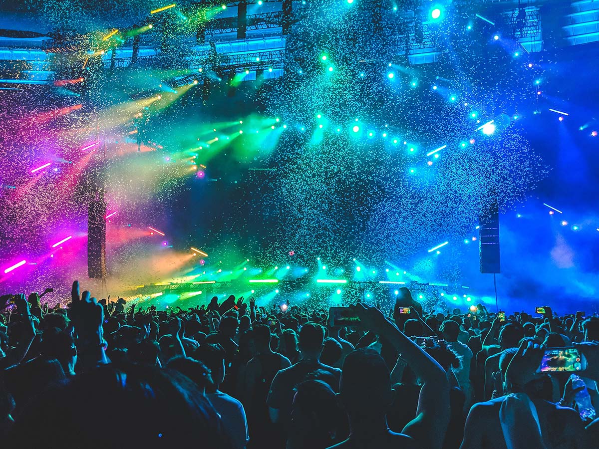 How to design and promote attractive concert tickets