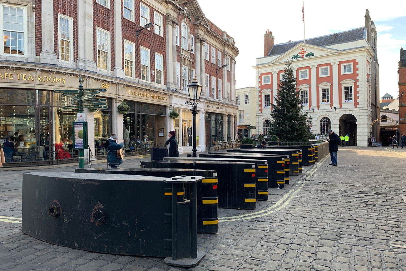 Lockdown! This is what St Helen’s Square looks like now