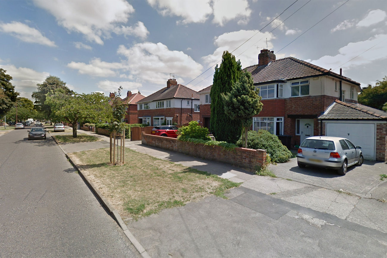 Man suffers burns in York house fire