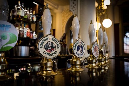 Man visits 11,000 pubs – and declares York bar one of his favourites