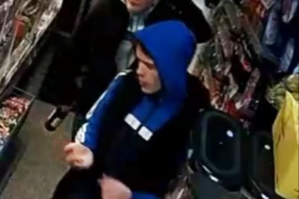 Police seek two men after York car break-in