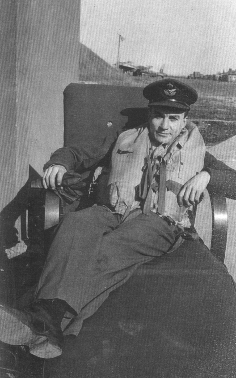 York Battle of Britain hero dies on the eve of VE Day anniversary, aged 101