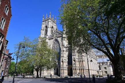 York Minster creates virtual VE Day service filmed on smartphones