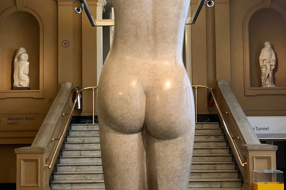 York museum sparks international ‘battle of the bums’