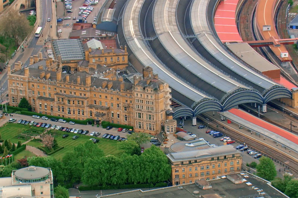 Updated: Rail lines reopen following trespassers on the tracks at York