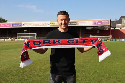 Former Sheffield United and Huddersfield striker joins York City