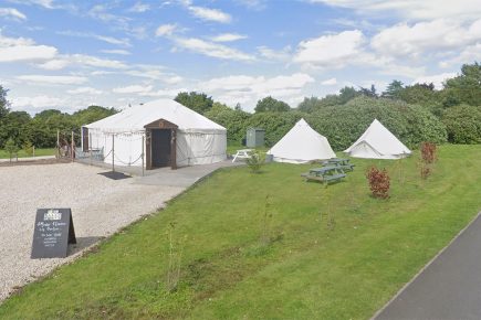 York wedding venue could cause ‘serious anti social behaviour problems’ if granted late licence, says council