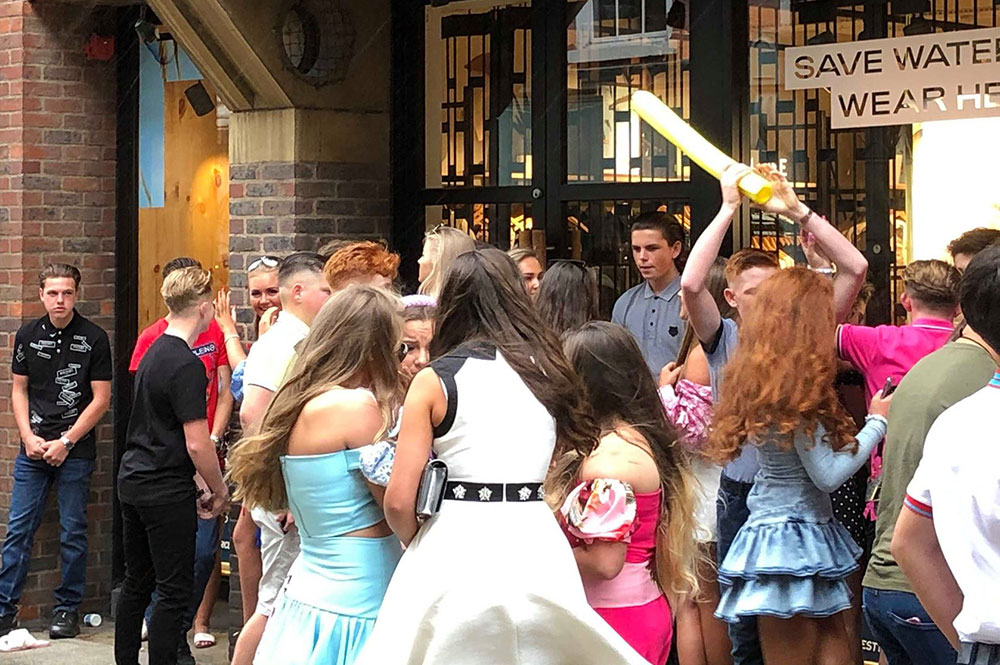 Police intervene as crowds of young people gather in York city centre
