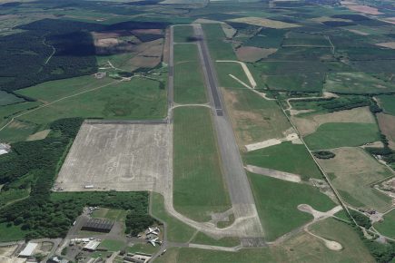Driver dies during British speed record attempt at Elvington