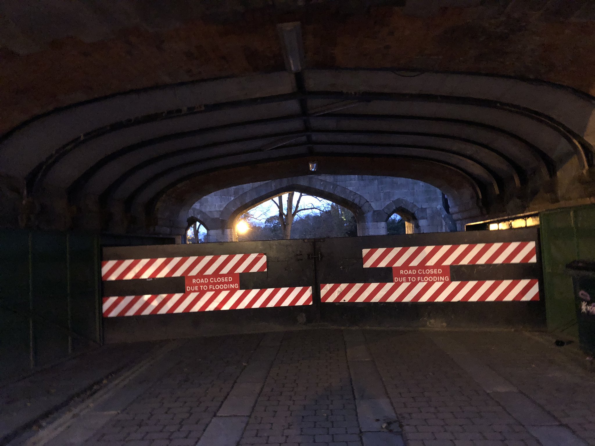 New flood warnings issued in York
