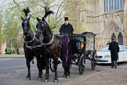 Video: York says a fitting goodbye to Brian, the horse-drawn carriage pioneer