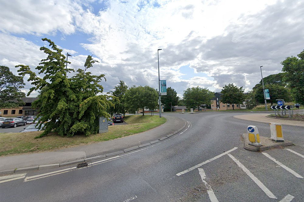 Gang of teenagers racially abuse and assault girls, 16