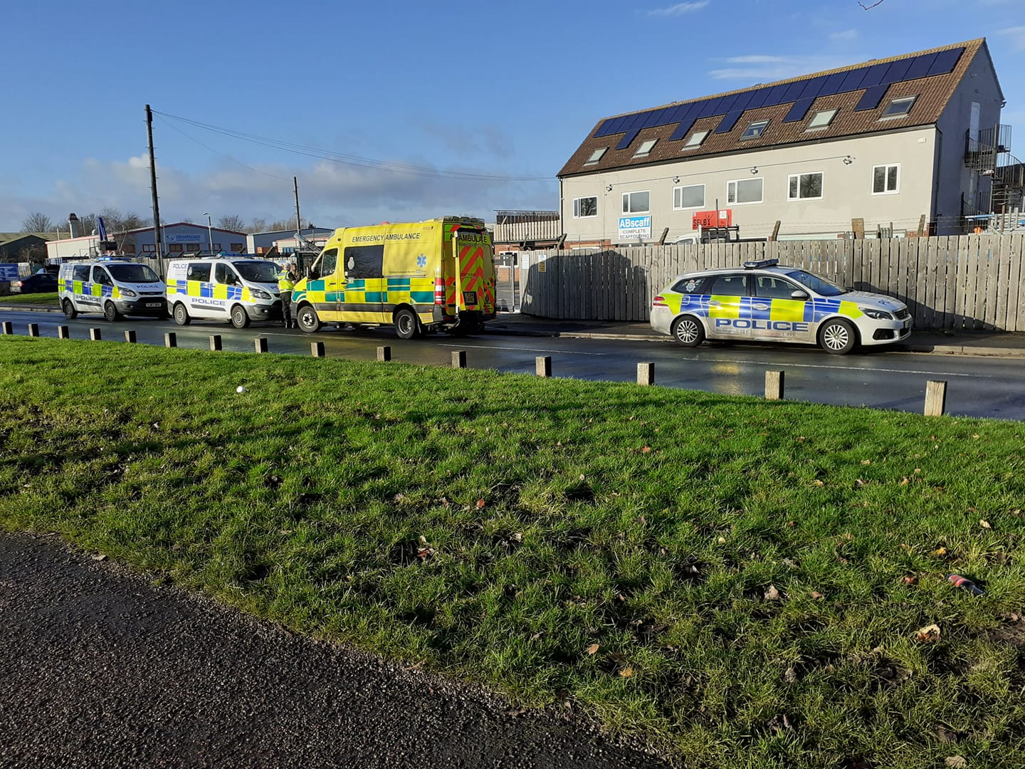 Updated: 19-year-old arrested after two men stabbed in Selby