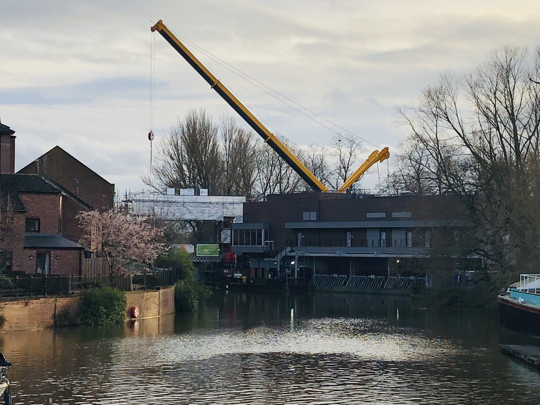 Work on the Foss Barrier delayed