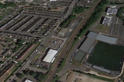 Man’s body found next to railway line in Scarborough
