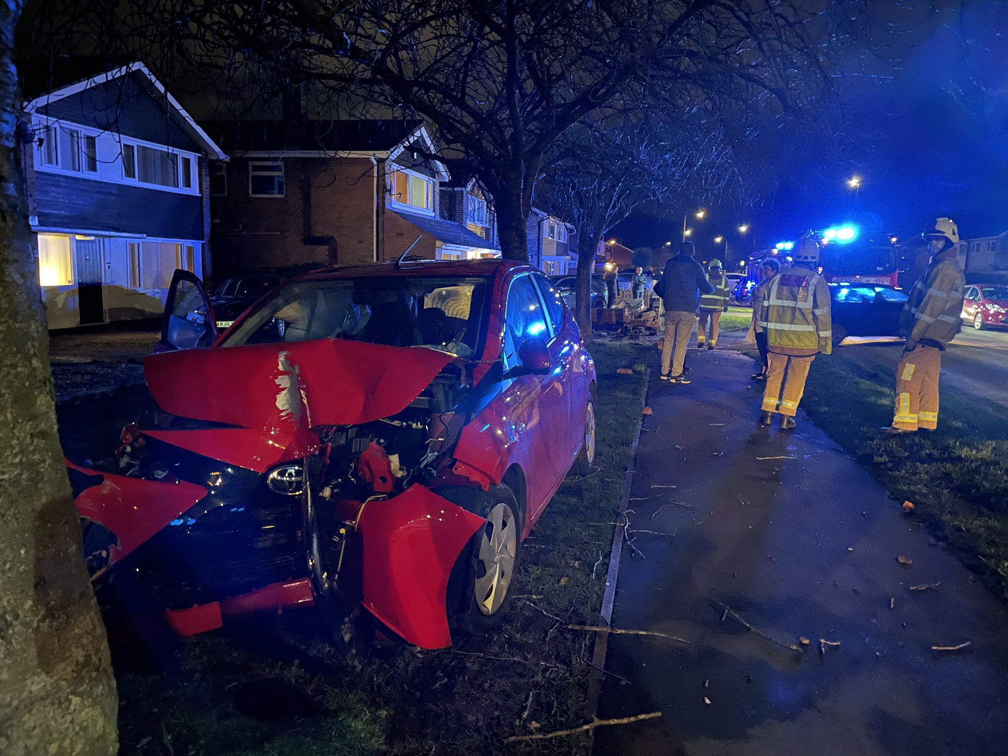 ‘A scene of chaos’: Wall destroyed and cars damaged in York crash