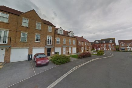 Man hit in the face on quiet York street