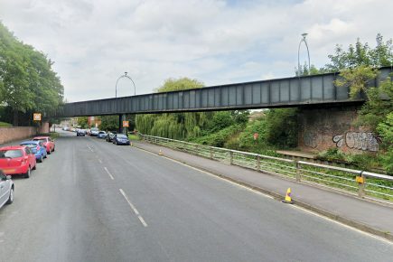 Man grabs two-year-old boy while he’s walking with his mum in York
