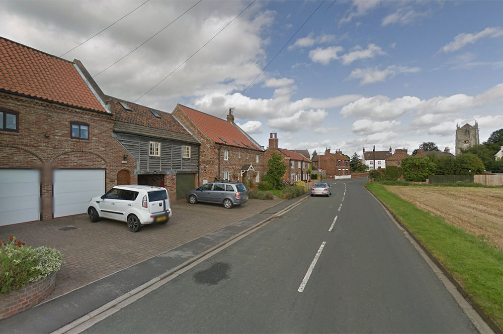 Cyclist suffers serious injuries on road near Selby
