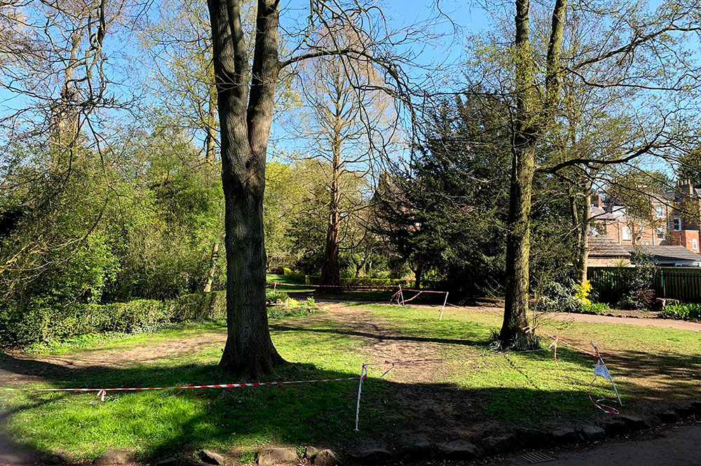 ‘It was terrifying’: Man pulls out a knife at York park in front of families