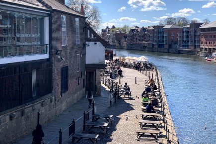 Police hunt man who exposed himself to a woman in York city centre