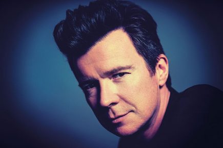 Summer’s back with a bang! Pop legends Rick Astley and McFly to play York Racecourse