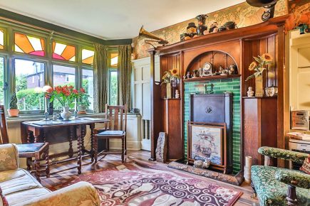 ‘I would buy this with everything in it!’ York home with remarkable decor wows house hunters