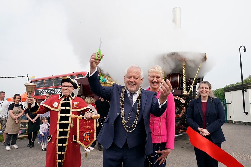 Pictures: ‘I declare the holidays – open!’ York’s Spring Fair gets underway as half term fun hots up