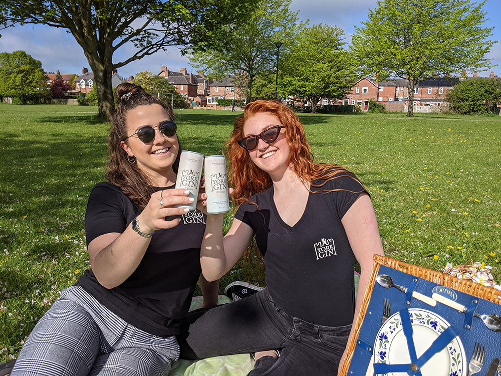 Free G&Ts! York Gin and YorkMix Radio team up for a fab summer giveaway