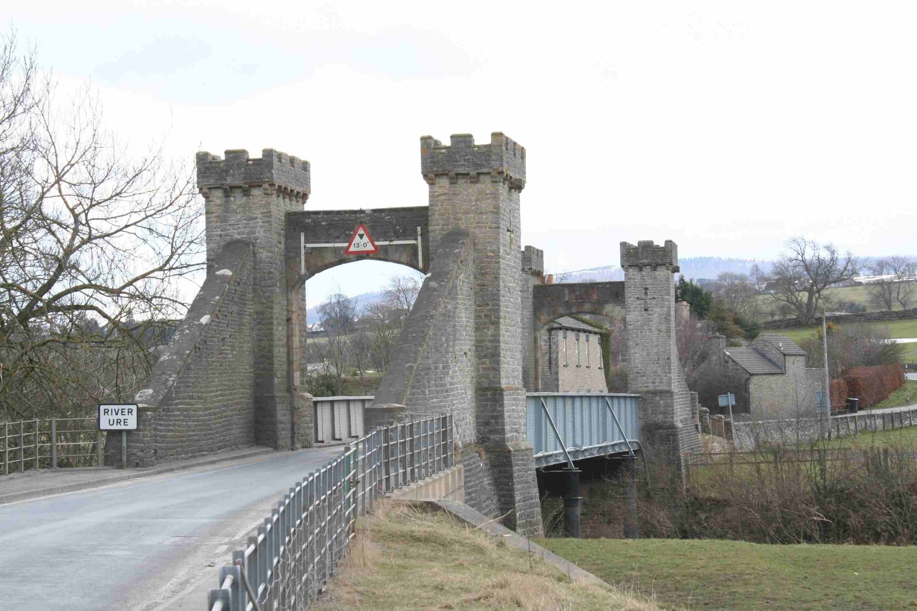 Historic North Yorkshire bridge closes for repair work