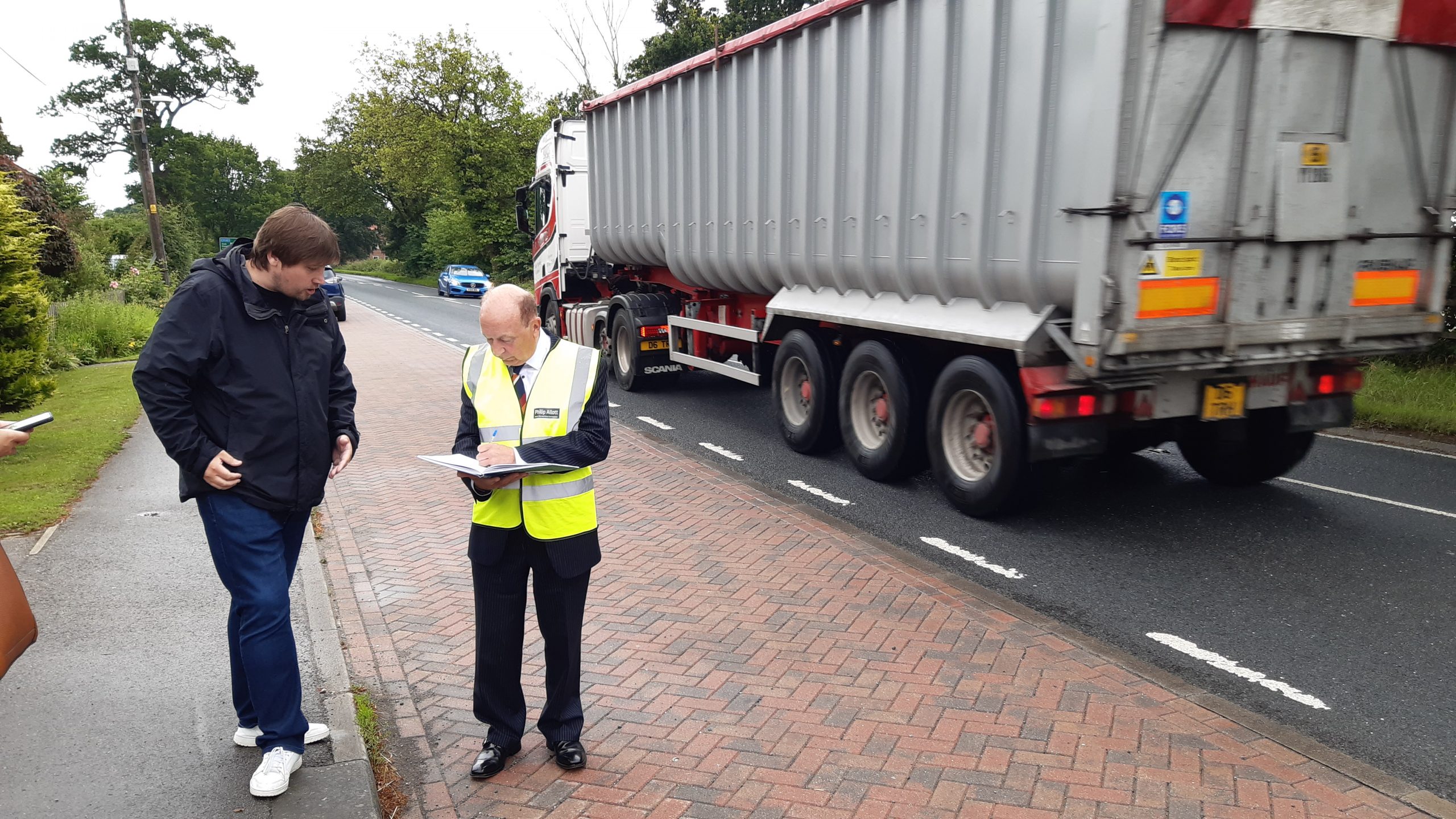 Video: Residents tell the Police and Crime Commissioner they want action over a dangerous stretch of the A63 near Selby