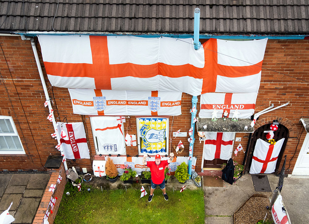Pictures: ‘I’ve gone a bit mad’, admits York footie fan who has covered house in England flags