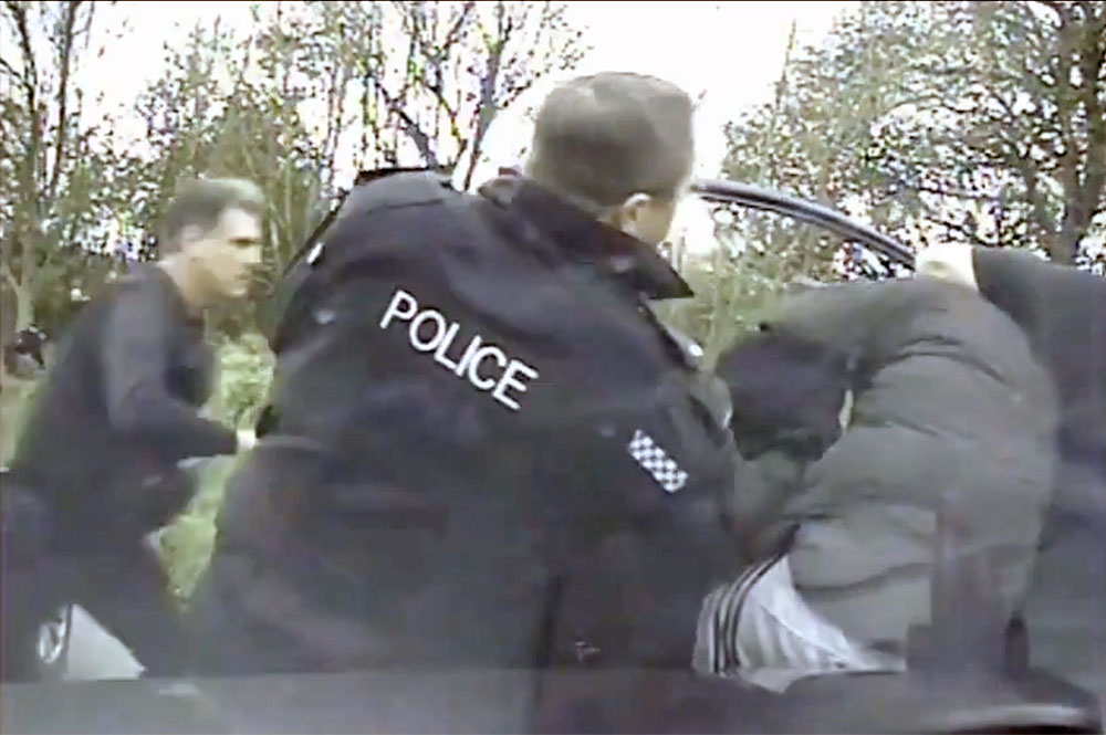 Watch: Dramatic footage shows gang forced off the road by police after brazen daylight raid