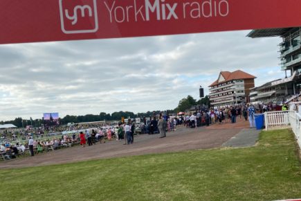 YorkMix Family Race Day Selfie Winner