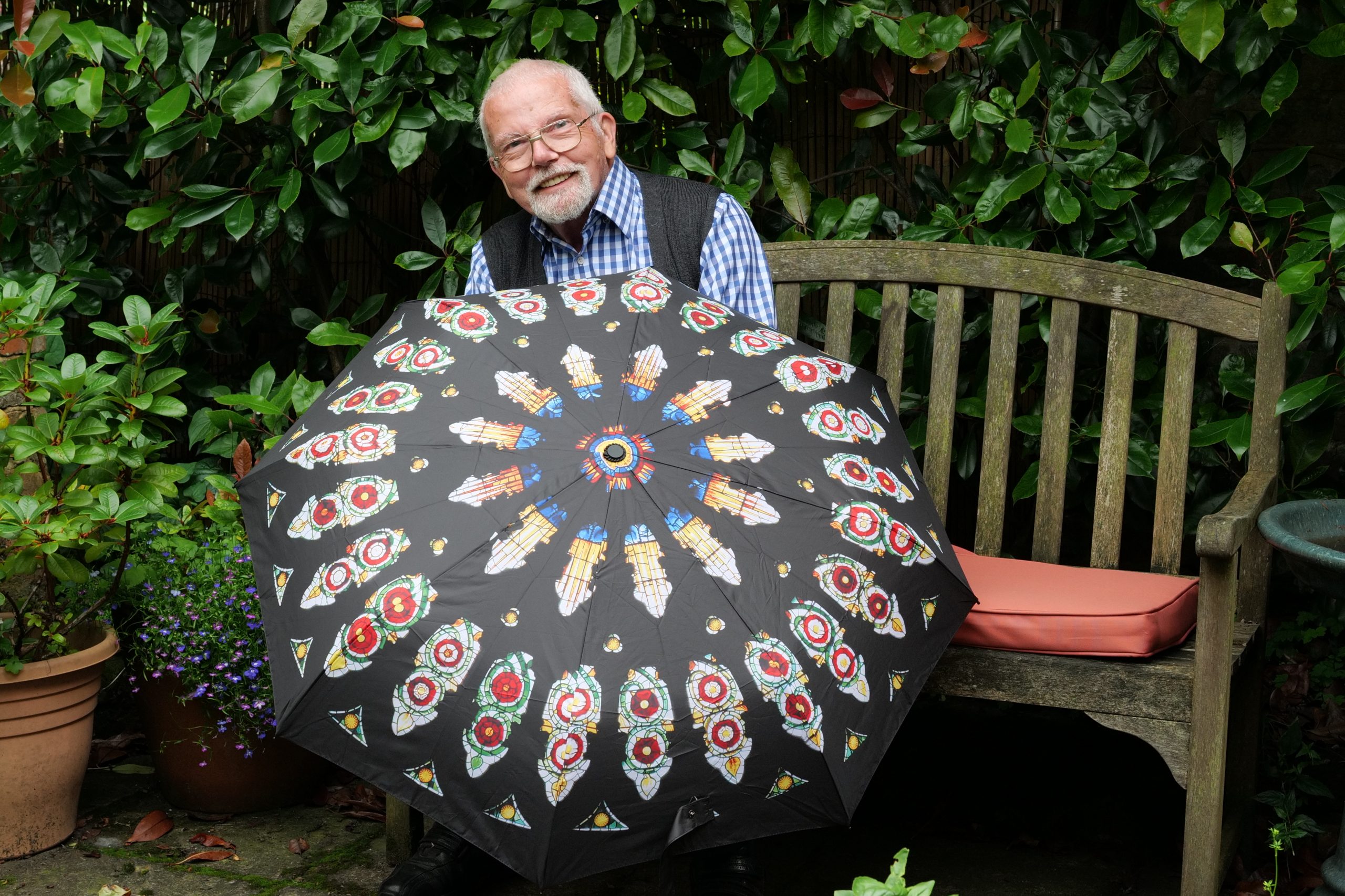 How I created these amazing York Minster Rose Window brollies for charity