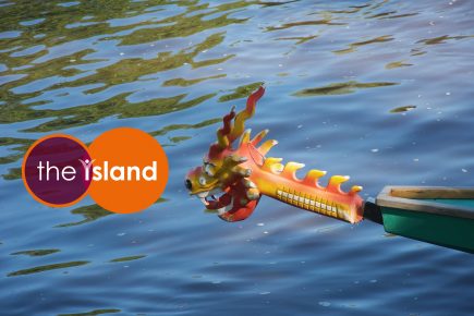 Re-enter the dragons – YorkMix paddle to raise money for The Island and avoid wooden spoon