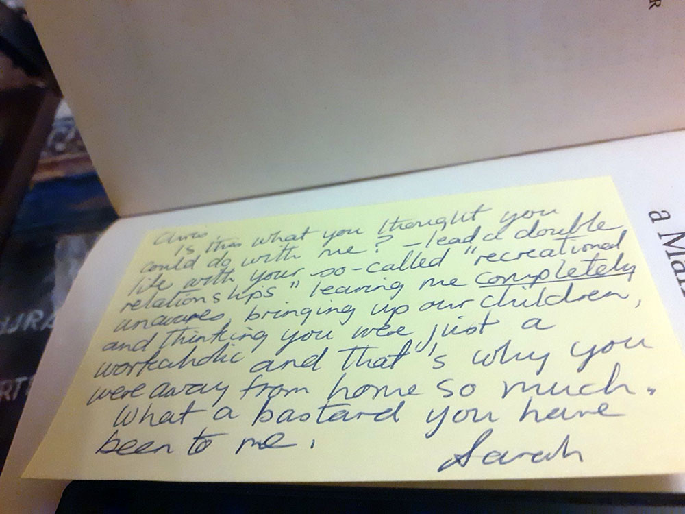 Scathing note exposing husband’s ‘double life’ goes viral after York charity shop discovery