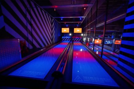 Updated: New bowling alley and bar plans to open in huge former York shop