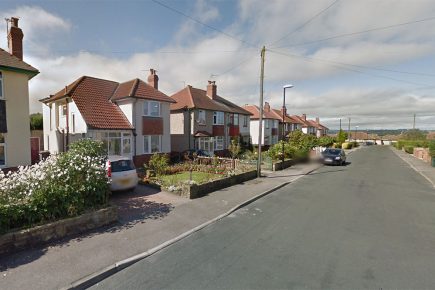Updated: Bomb disposal experts called in after unexploded shell found in Harrogate garden