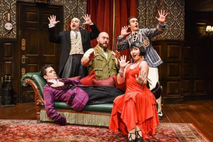 Review: The Play That Goes Wrong