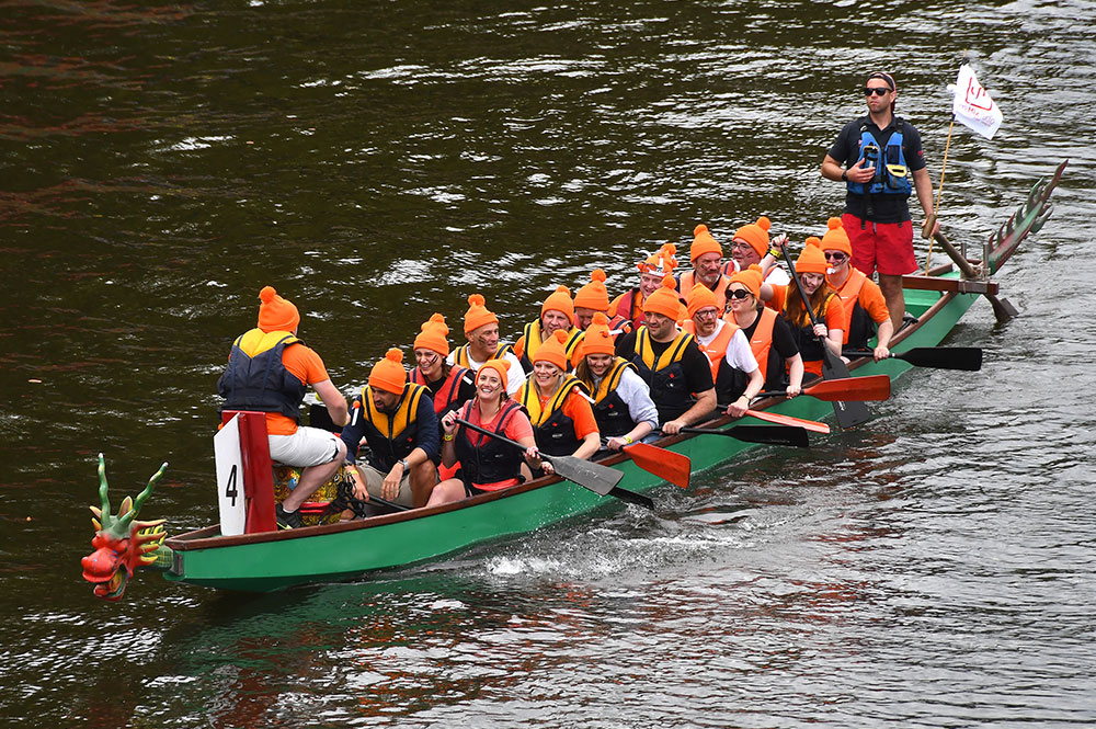 Mix Marauders to take on the dragons and paddle to raise funds for York NHS charity