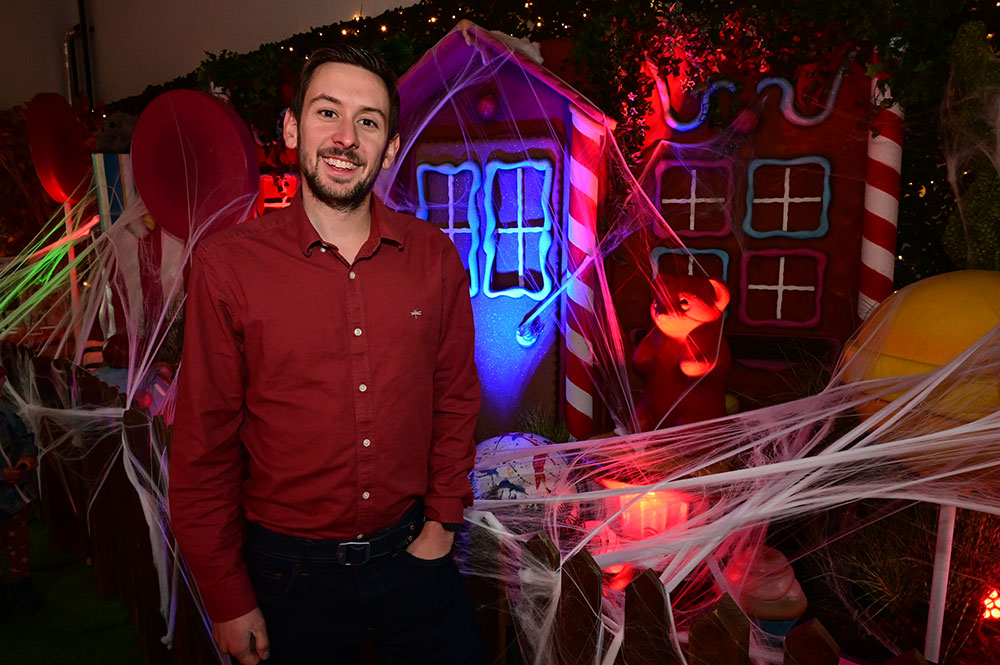 Watch: Skulls, wolves and glowing gummy bears lurk in York Station Halloween experience